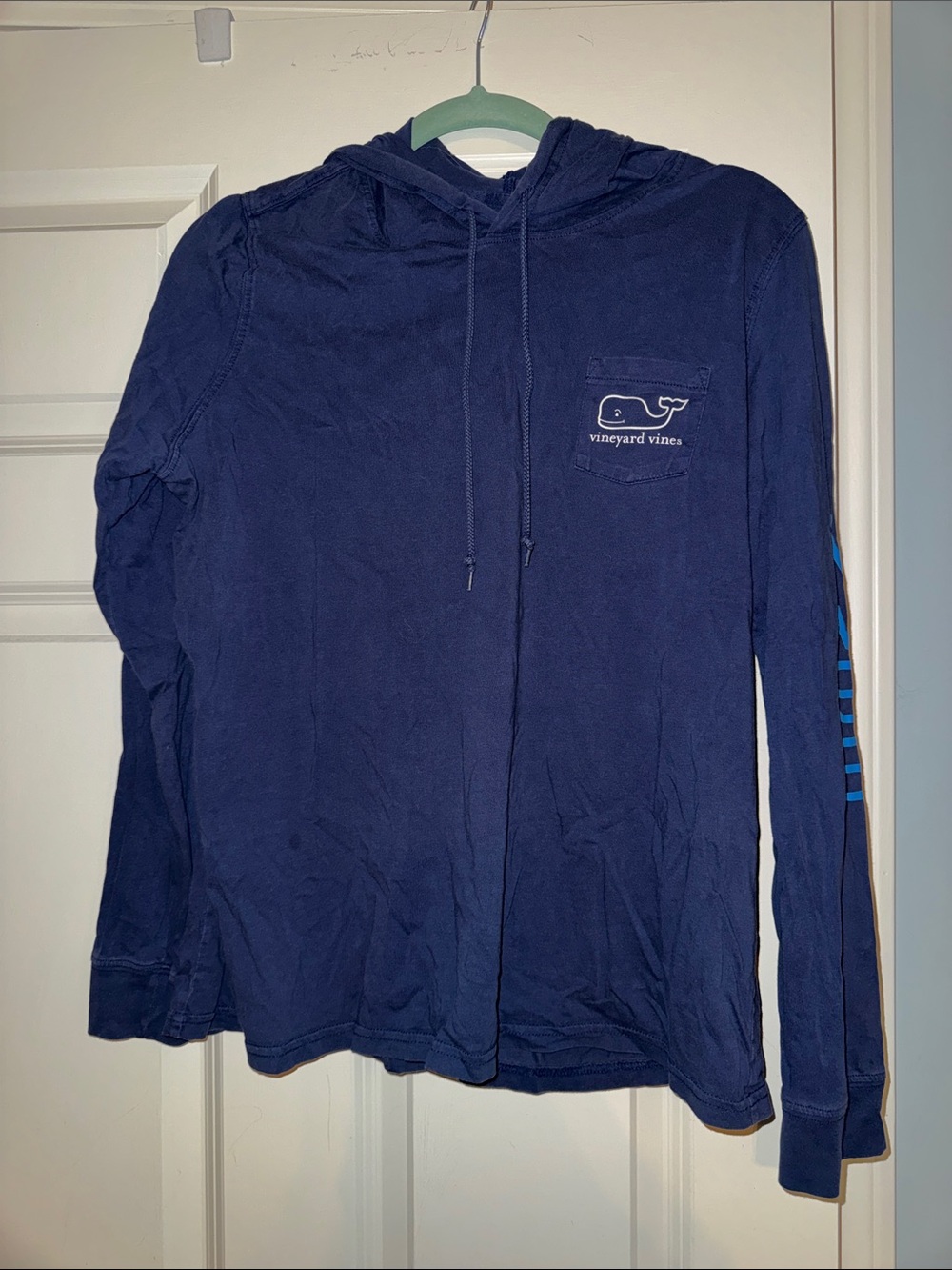 Vineyard Vines Men's Navy Long-Sleeve Pocket Hoodie